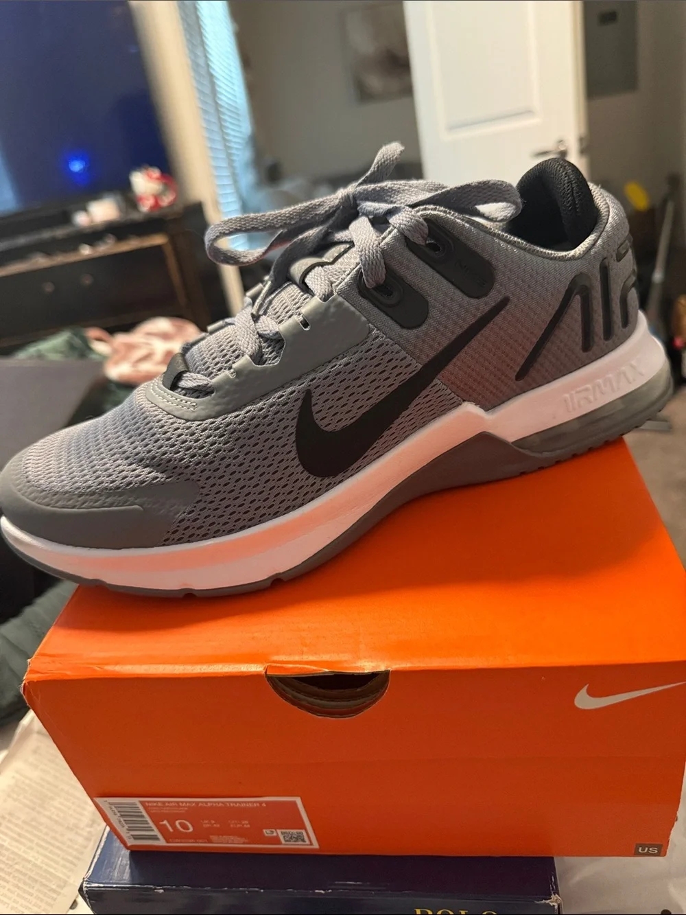 Nike Men’s Gray and Black Air Max Alpha Trainer 4 Running Shoes